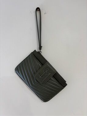 Steve Madden Wristlet Clutch in Olive Green
